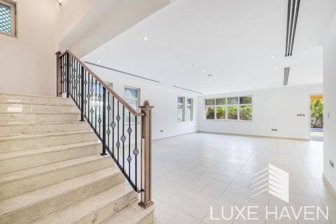 Vila di Jumeirah Park, Dubai, UEA 4 kamar tidur, 402.73 m2 nomor 349595