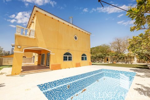 Jumeirah Park, Dubai, संयुक्त अरब अमीरात में विला, 5 बेडरूम, 445.93 वर्ग मीटर, संख्या 349593 - फ़ोटो 3