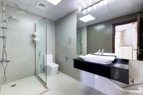 Villa in Jumeirah Village Circle, Dubai, UAE 3 bedrooms, 257.25 sq.m. № 751077 - photo 15