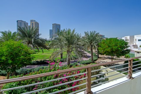 Villa in Jumeirah Village Circle, Dubai, UAE 3 bedrooms, 257.25 sq.m. № 751077 - photo 5