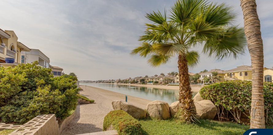 Vila v Palm Jumeirah, Dubai, SAE 3 ložnice, 353 m² Č.: 684993