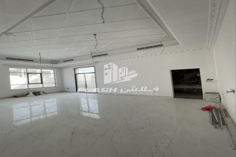 Vila di Ras Al Khaimah, UAE 5 bilik tidur, 929 meter persegi № 735251 - foto 11