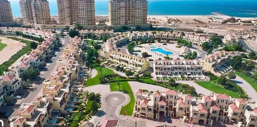 Apartamento en Ras Al Khaimah, EAU 1 dormitorio, 72 m² № 735254