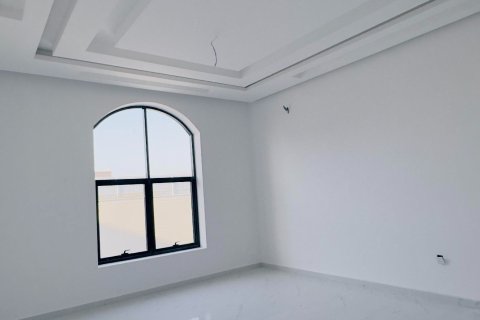 Villa in Seih Al Uraibi, Ras Al Khaimah, UAE 8 bedrooms, 1394 sq.m. № 735252 - photo 5
