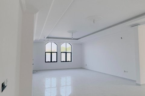Villa in Seih Al Uraibi, Ras Al Khaimah, UAE 8 bedrooms, 1394 sq.m. № 735252 - photo 7