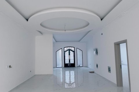 Villa in Seih Al Uraibi, Ras Al Khaimah, UAE 8 bedrooms, 1394 sq.m. № 735252 - photo 8