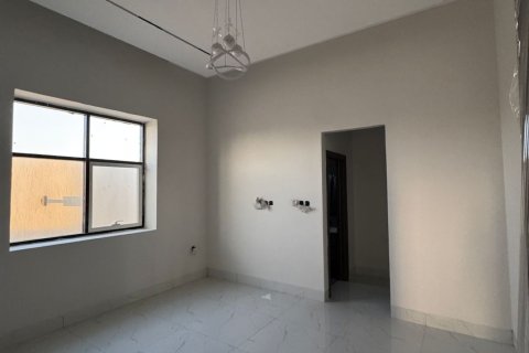 Villa til salg i Seih Al Uraibi, Ras Al Khaimah, UAE 5 soveværelser, 929 kvm № 735253 - foto 4