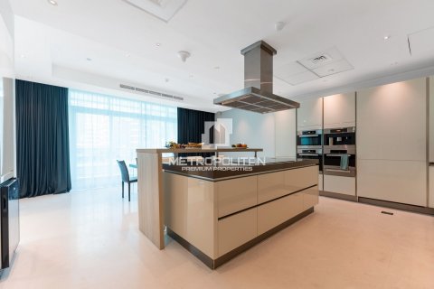 Villa te koop in Dubai Marina, Dubai, VAE 4 slaapkamers, 764 vr.m., nr 592385 - foto 15