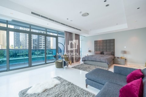 Villa te koop in Dubai Marina, Dubai, VAE 4 slaapkamers, 764 vr.m., nr 592385 - foto 17
