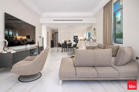 Villa para arrendamento em Jumeirah Islands, Dubai, EAU 4 quartos, 986.8 m2 № 691399 - foto 9