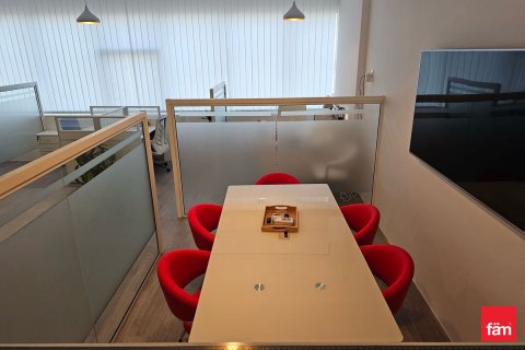 Opisina sa Dubai, UAE 84 sq.m. № 716015 - larawan 17
