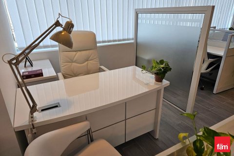 Opisina sa Dubai, UAE 84 sq.m. № 716015 - larawan 5