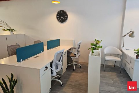 Office in Dubai, UAE 84 sq.m. № 716015