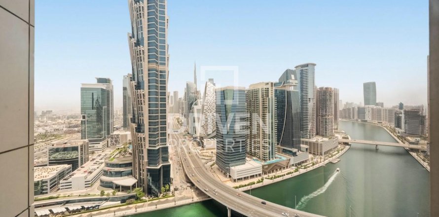 Apartman u gradu Business Bay, Dubai, UAE 2 spavaće sobe, 140.38 m2 Br. 762383