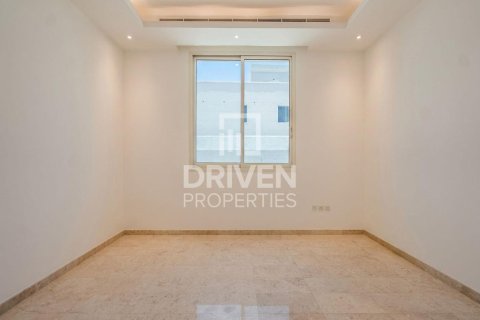 Villa til leje i Nadd Al Sheba, Dubai, UAE 6 soveværelser, 1589.57 kvm № 745936 - foto 10