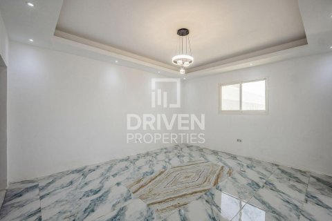 Villa til leje i Nadd Al Sheba, Dubai, UAE 6 soveværelser, 1589.57 kvm № 745936 - foto 4