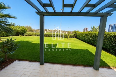 Villa te huur in Living Legends, Dubai, VAE 4 slaapkamers, 903 vr.m., nr 760005 - foto 13