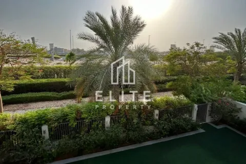 Villa te huur in Dubai Hills Estate, Dubai, VAE 4 slaapkamers, 328 vr.m., nr 760006 - foto 26