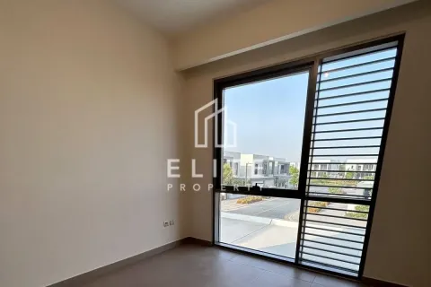 Villa te huur in Dubai Hills Estate, Dubai, VAE 4 slaapkamers, 328 vr.m., nr 760006 - foto 8