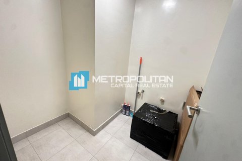 Apartment in Al Reem Island, Abu Dhabi, UAE 2 bedrooms, 138.7 sq.m. № 693468 - photo 12
