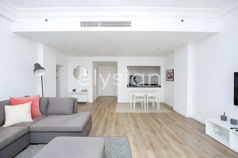Appartamento in vendita a Palm Jumeirah, Dubai, EAU 1 camera da letto, 109 mq. № 600235 - foto 4