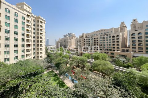Appartamento in vendita a Palm Jumeirah, Dubai, EAU 1 camera da letto, 109 mq. № 600235 - foto 10