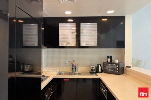 Apartamento en venta en Business Bay, Dubai, EAU 1 dormitorio, 79.9 m2 № 652064 - foto 16