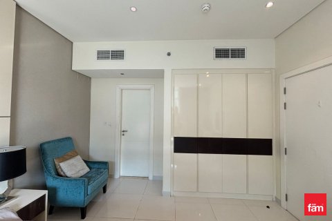 Apartamento en venta en Business Bay, Dubai, EAU 1 dormitorio, 79.9 m2 № 652064 - foto 14
