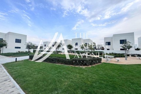 Adosado en Yas Island, Abu Dhabi, EAU 2 dormitorios, 169.18 m² № 768938