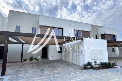 Kamienica do wynajęcia w Yas Island, Abu Dhabi, ZEA 2 sypialnie, 169.18 mkw., nr 768938 - zdjęcie 2