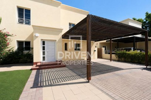 Villa itt: The Lakes, Dubai, EAE, 3 hálószoba, 436.74 m², azonosító: 746877 - fénykép 21