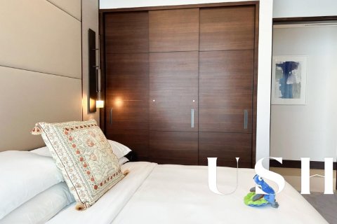 Appartement te huur in Downtown Dubai (Downtown Burj Dubai), Dubai, VAE 4 slaapkamers, 236 vr.m., nr 621117 - foto 14