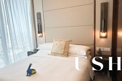 Appartement te huur in Downtown Dubai (Downtown Burj Dubai), Dubai, VAE 4 slaapkamers, 236 vr.m., nr 621117 - foto 10
