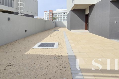 Vila u Dubai South (Dubai World Central), Dubai, UAE 3 spavaćih soba, 269 m2 Br. 621069 - fotografija 4