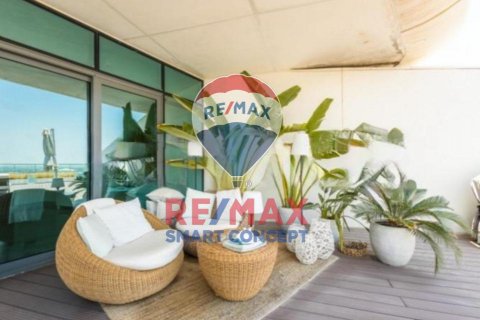 Lakás itt: Saadiyat Island, Abu Dhabi, EAE, 2 hálószoba, 135 m², azonosító: 497482 - fénykép 2