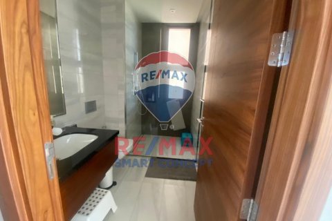 Villa till försäljning i Saadiyat Island, Abu Dhabi, UAE 5 sovrum, 696.7 kvm Nr. 580498 - fotografi 8