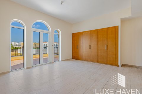 Vila u gradu Jumeirah Park, Dubai, UAE 4 spavaće sobe, 385.92 m2 Br. 419970 - Slika 28