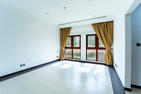 Βίλα σε Dubai, ΗΑΕ 5 υπνοδωμάτια, 640 τ.μ. Αρ. 758484 - φωτογραφία 15