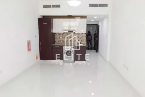 Rakennus Dubai, Arabiemiraatit 13605 m2 № 620152 - kuva 4