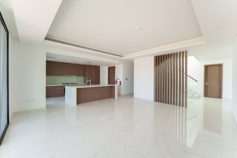 Üürile anda villa on the Yas Island, Abu Dhabi, AÜE: 4 magamistoaga, 646.98 m² Nr 750676 - pilt 3