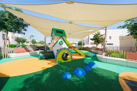 Vilă de închiriat în Yas Island, Abu Dhabi, EAU 4 dormitoare, 673.29 mp. №750675 - poză 17