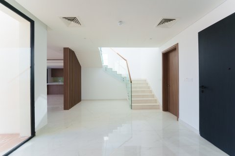 Vilă de închiriat în Yas Island, Abu Dhabi, EAU 4 dormitoare, 673.29 mp. №750675 - poză 13