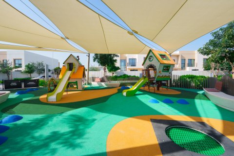 Vilă de închiriat în Yas Island, Abu Dhabi, EAU 4 dormitoare, 673.29 mp. №750675 - poză 18