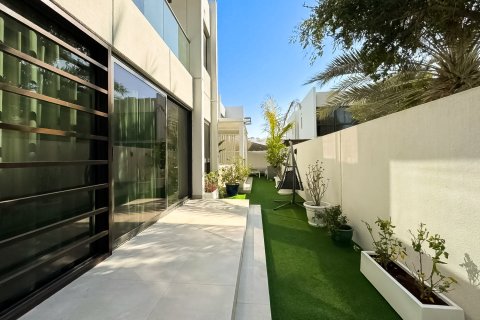 Villa zum Verkauf in Dubai, VAE 6 Schlafzimmer, 425.5 m2 Nr. 749299 - Foto 22