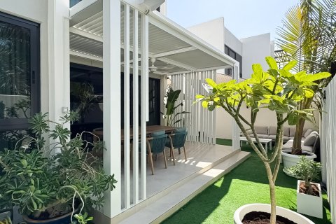 Villa zum Verkauf in Dubai, VAE 6 Schlafzimmer, 425.5 m2 Nr. 749299 - Foto 15