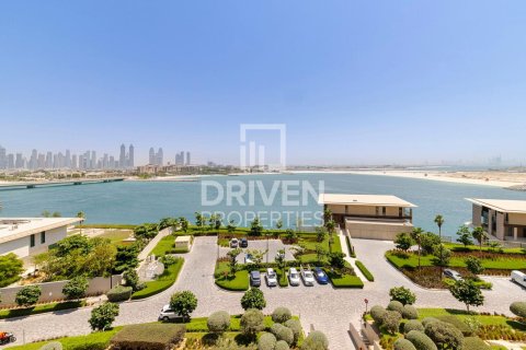 Jumeirah, Dubai, संयुक्त अरब अमीरात में अपार्टमेंट, 1 बेडरूम, 136.47 वर्ग मीटर, संख्या 762592 - फ़ोटो 3