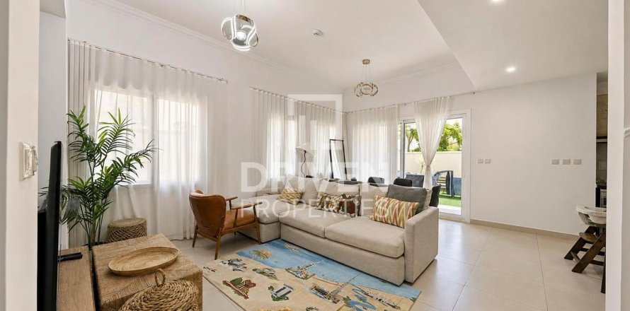 Villa sa Serena, Dubai, UAE 3 silid-tulugan, 259.85 sq.m. № 762589