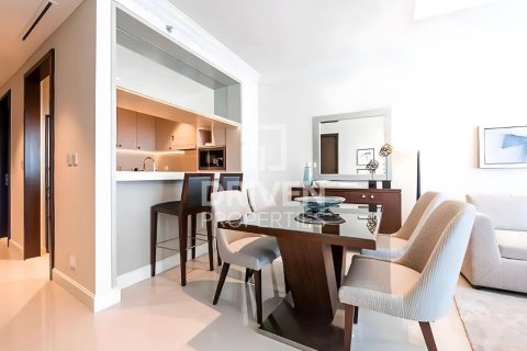 Apartamento para arrendamento em Downtown Dubai (Downtown Burj Dubai), Dubai, EAU 1 quarto, 79.15 m2 № 768296 - foto 2
