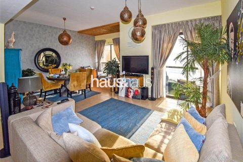 Apartmen di Jumeirah Beach Residence, Dubai, UAE 2 bilik tidur, 115 meter persegi № 627050 - foto 2