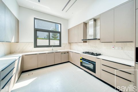 Villa te huur in Meydan, Dubai, VAE 6 slaapkamers, 1413.43 vr.m., nr 758746 - foto 9